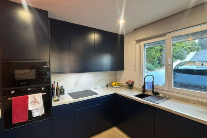 24bff886b6816e06b65a0963e73f4b04 - 18