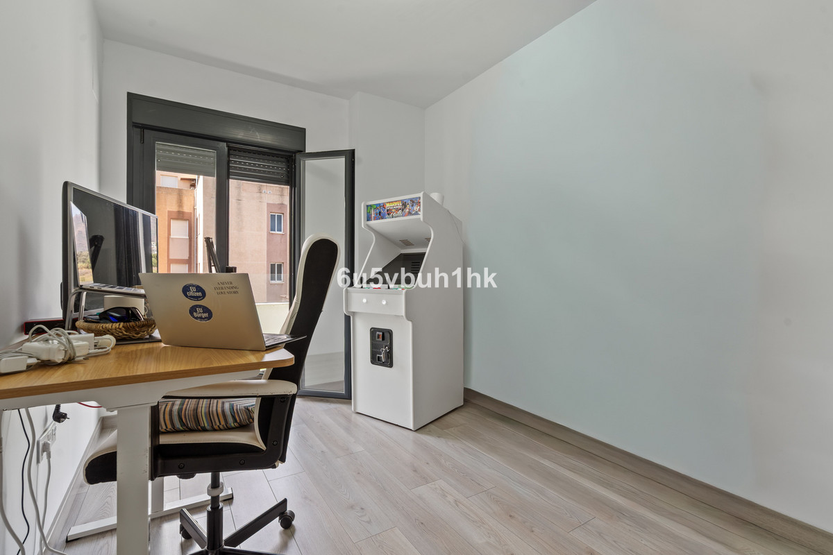 25950382719b6d832eec4aa4e44bf4d0 - 16