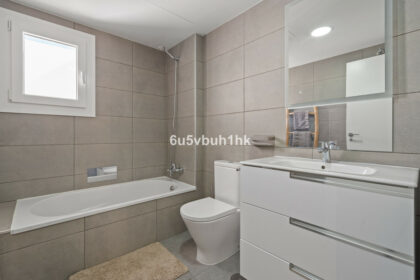 25950382719b6d832eec4aa4e44bf4d0 - 18