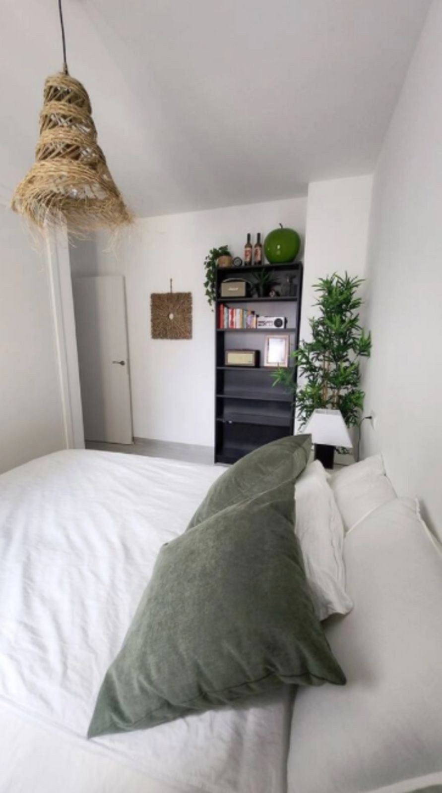 25c775cb6f20256afbb531269afd2e30 - 15