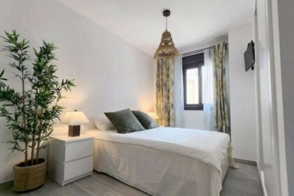 25c775cb6f20256afbb531269afd2e30 - 23