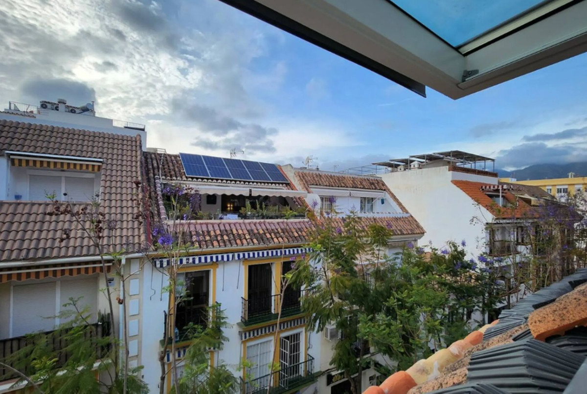 25c775cb6f20256afbb531269afd2e30 - 30