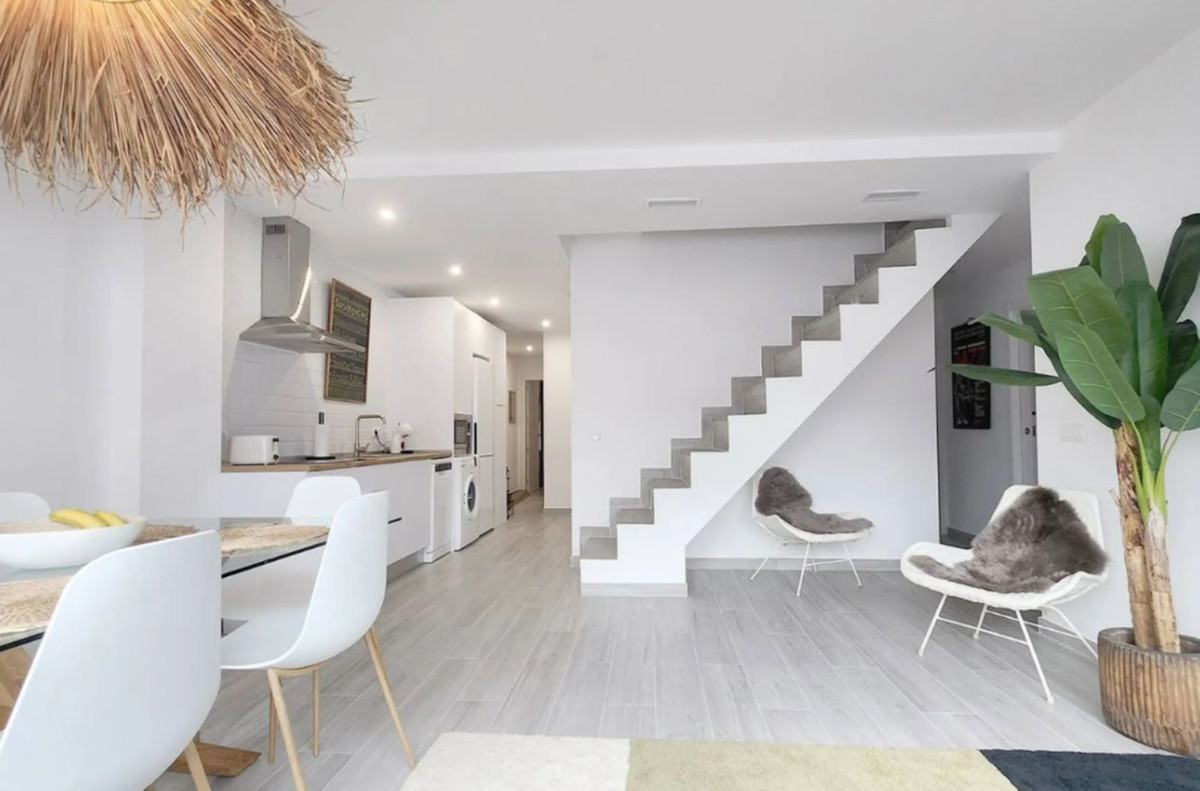 25c775cb6f20256afbb531269afd2e30 - 5