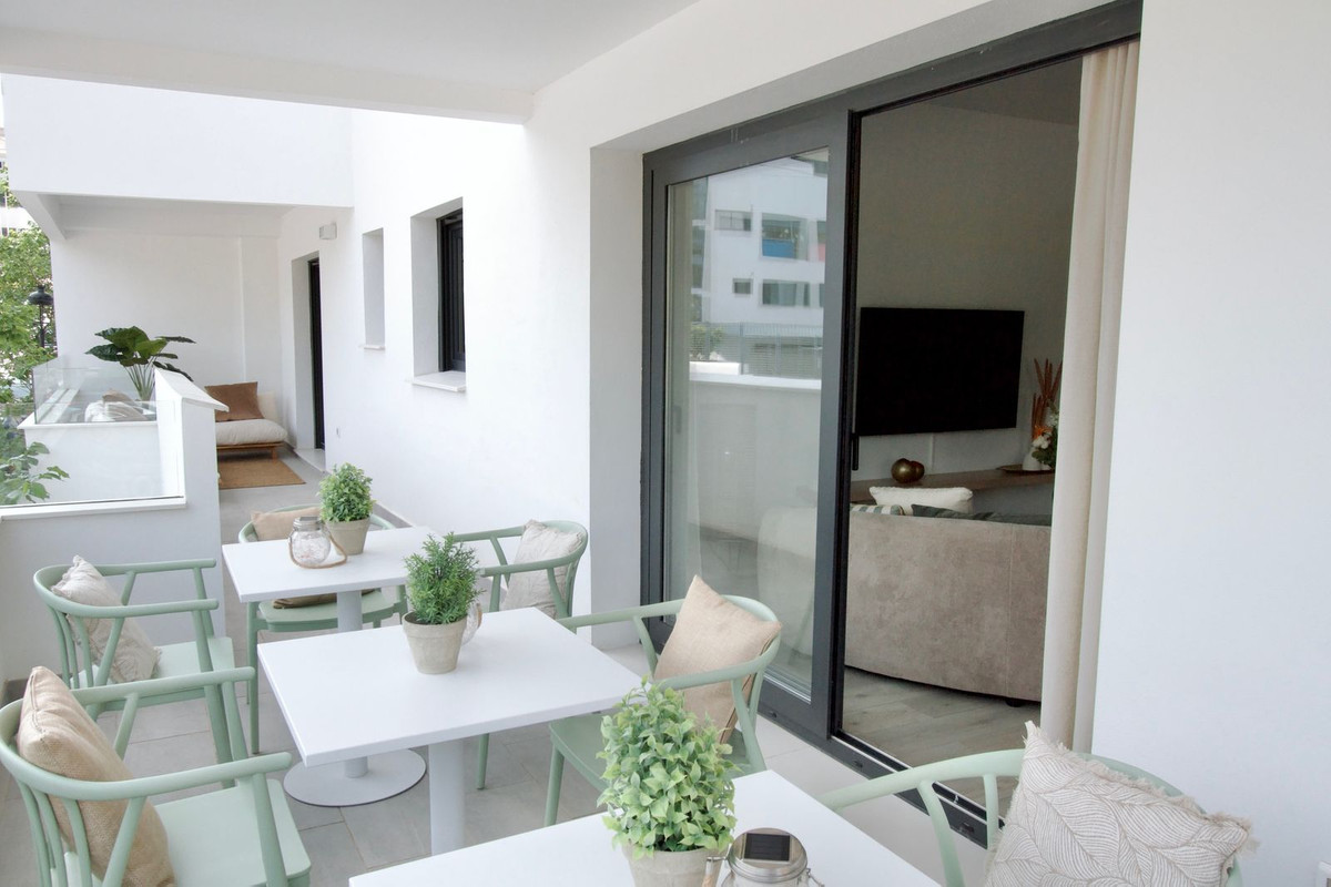 26e46368a1a4d380a5ecb5f39a6e0498 - 18