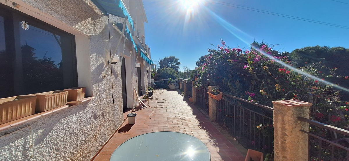 26e9c765898747e49292489b605c47fb - 4