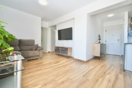 271d3cd0d2f12bc5bbf174c6b8438a31 - 9