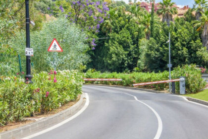 2733ed12f074323d4fd8a9035d323f0a - 3