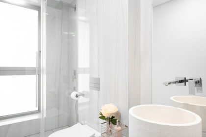 284f63db26517a58f9726c012192534e - 15