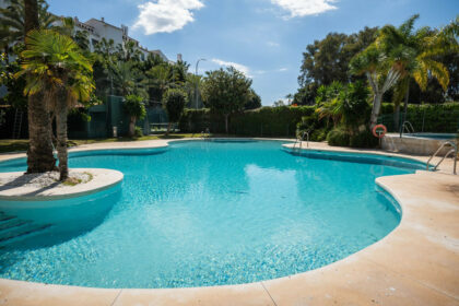 2850cbc2b8faa15ca01171c7467618ad - 1