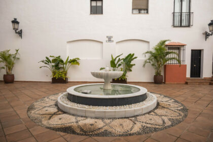 2850cbc2b8faa15ca01171c7467618ad - 35