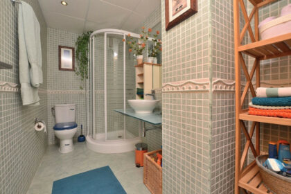 296a721f51ae0e38e7f364b2e763631b - 19