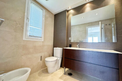 29aaa77b849b86129cc6aaee9e16b48c - 3