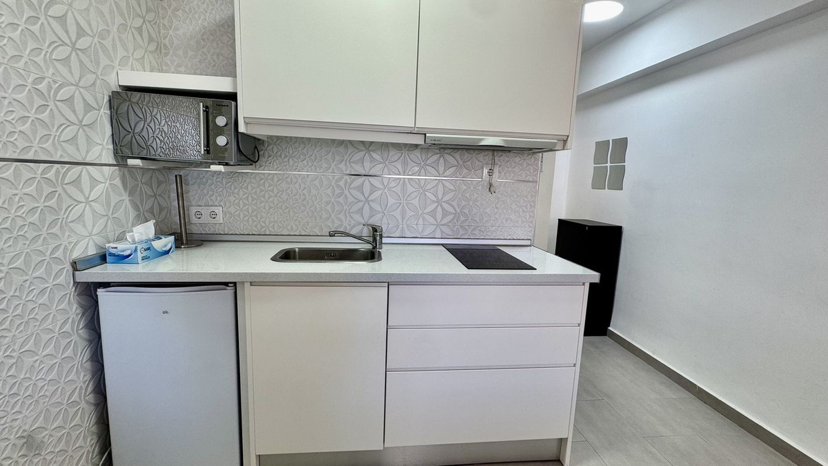 29e00aaec6e061fa301601c7567202b3 - 11