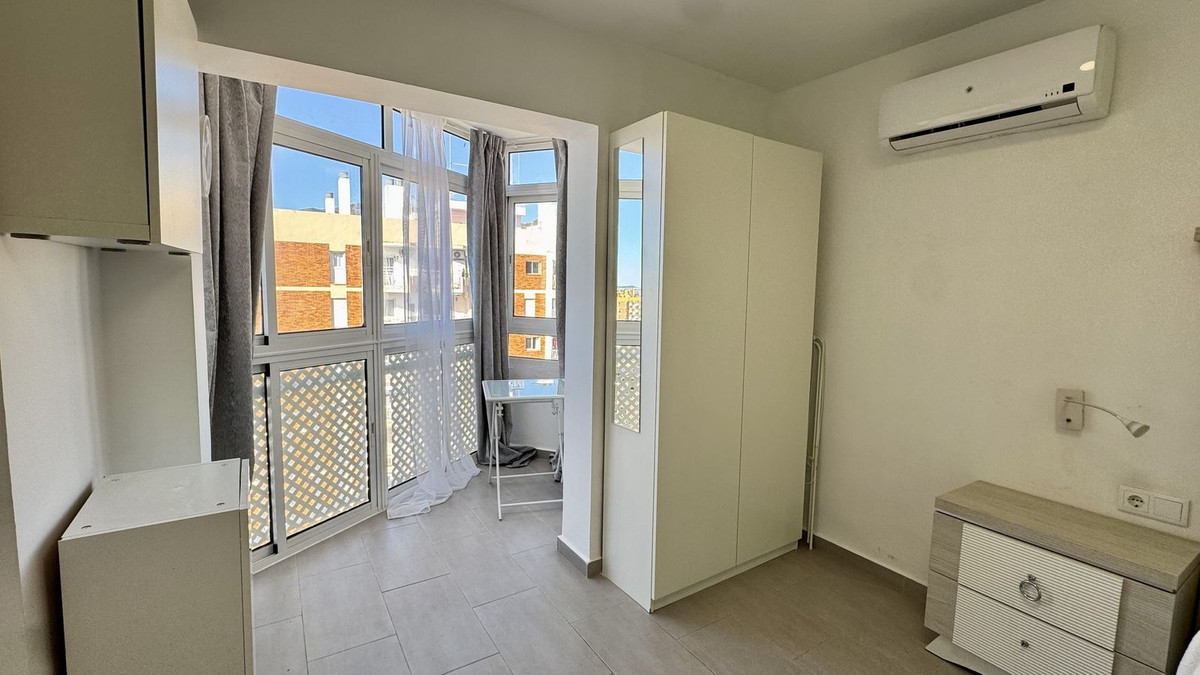 29e00aaec6e061fa301601c7567202b3 - 13