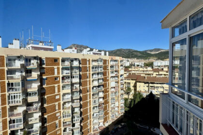 29e00aaec6e061fa301601c7567202b3 - 16