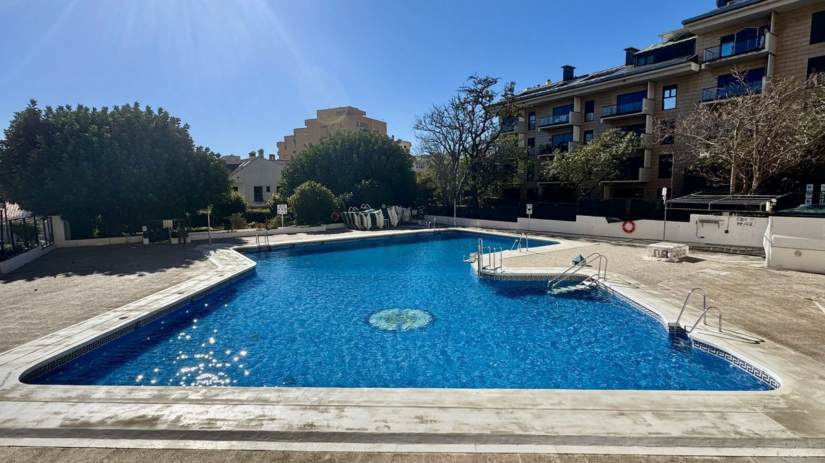 29e00aaec6e061fa301601c7567202b3 - 21