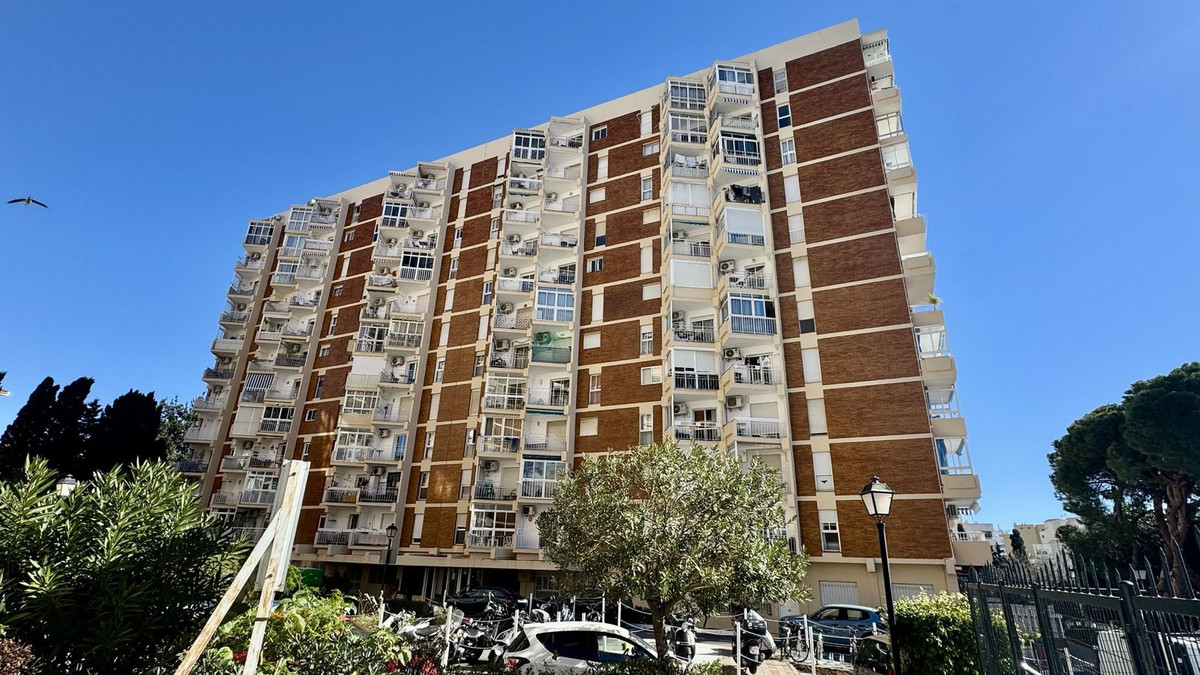 29e00aaec6e061fa301601c7567202b3 - 28