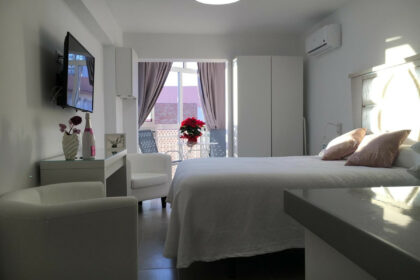 29e00aaec6e061fa301601c7567202b3 - 9