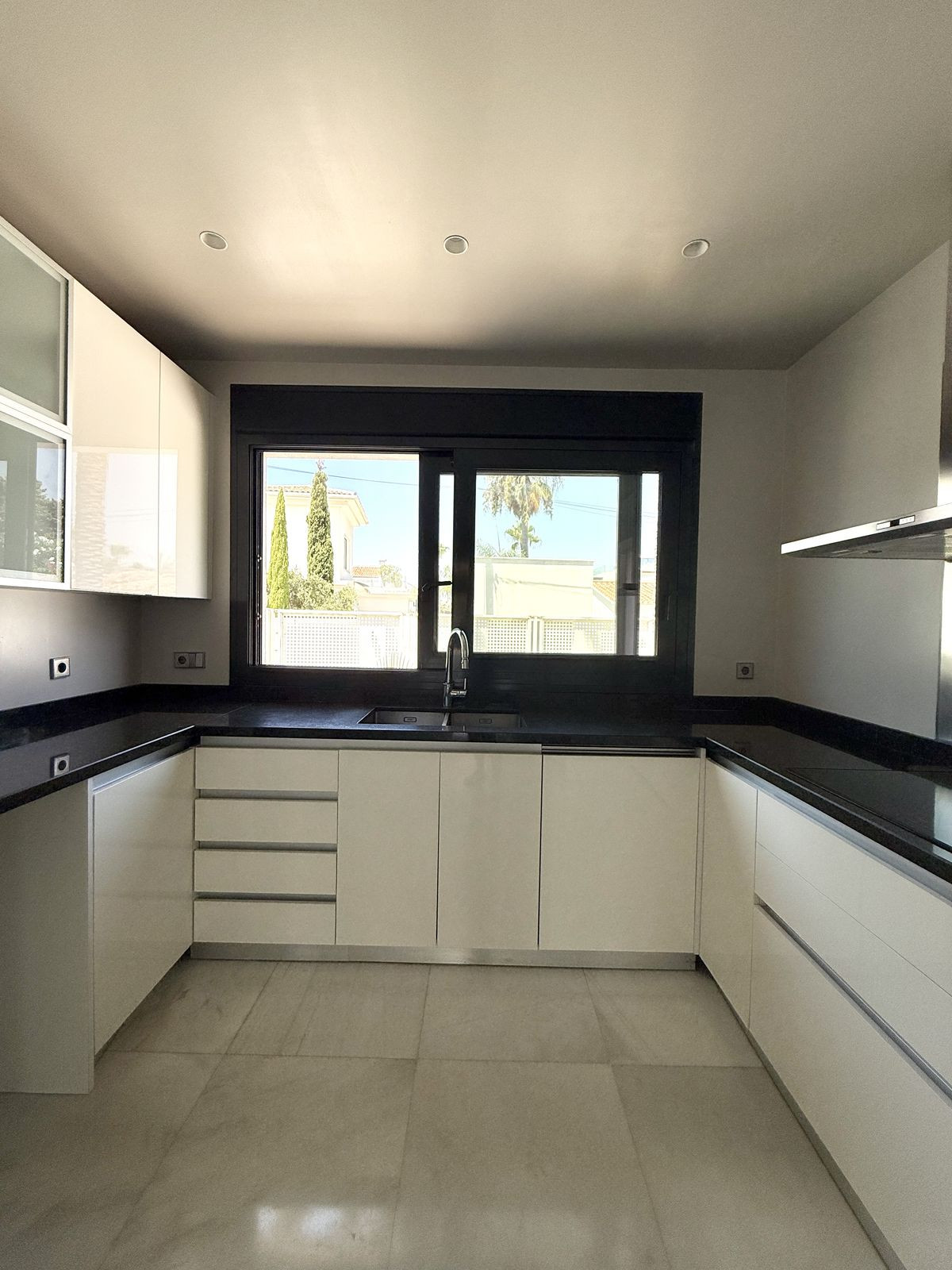 2a60441e2a4fe5f042c76d1dd4bb1963 - 10