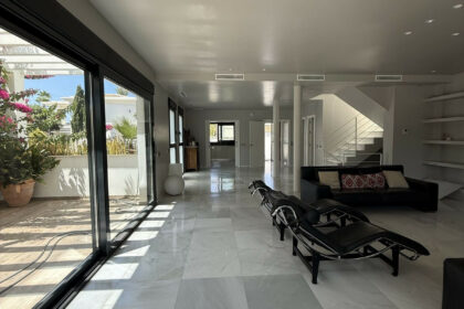 2a60441e2a4fe5f042c76d1dd4bb1963 - 15