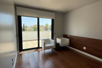 2a60441e2a4fe5f042c76d1dd4bb1963 - 22