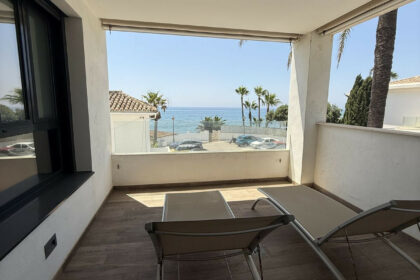 2a60441e2a4fe5f042c76d1dd4bb1963 - 28