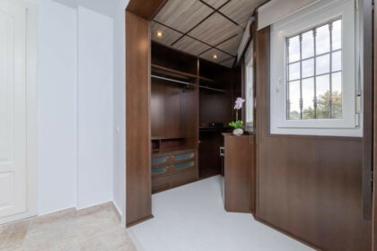 2a8869f5c472a1caa6be2ce50b023333 - 18