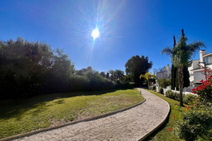 2a8869f5c472a1caa6be2ce50b023333 - 37