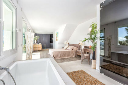 2abcd68dfd8279794252b51942e5e979 - 37