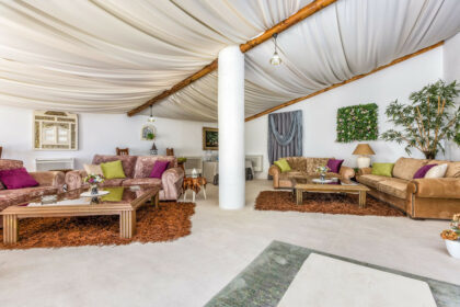 2abcd68dfd8279794252b51942e5e979 - 46