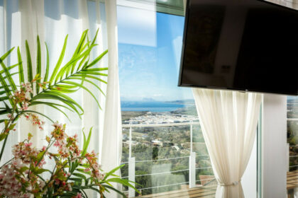 2abcd68dfd8279794252b51942e5e979 - 51