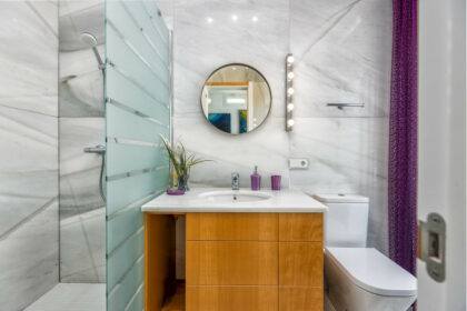 2abcd68dfd8279794252b51942e5e979 - 52