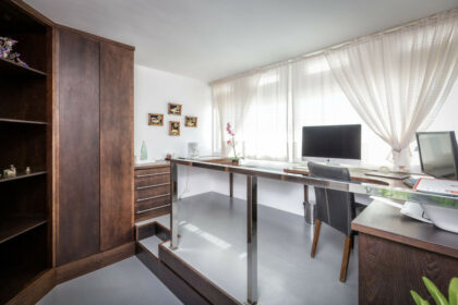 2abcd68dfd8279794252b51942e5e979 - 53