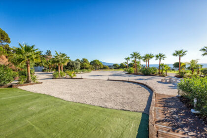 2abcd68dfd8279794252b51942e5e979 - 58