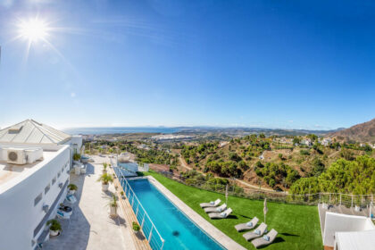 2abcd68dfd8279794252b51942e5e979 - 9