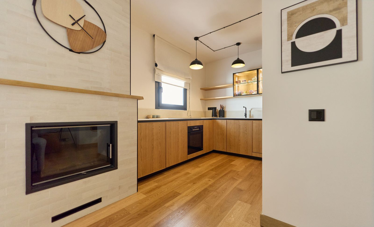 2af20327332b8a2687578602266b961d - 11