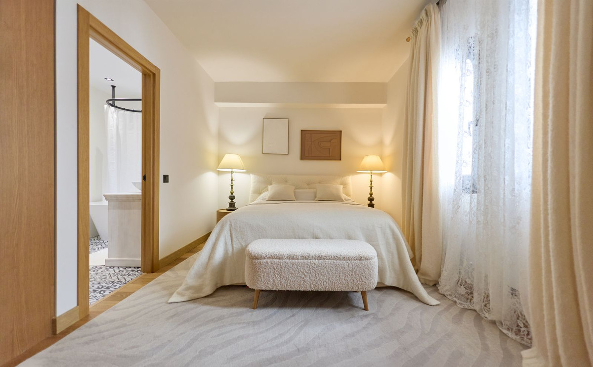 2af20327332b8a2687578602266b961d - 18