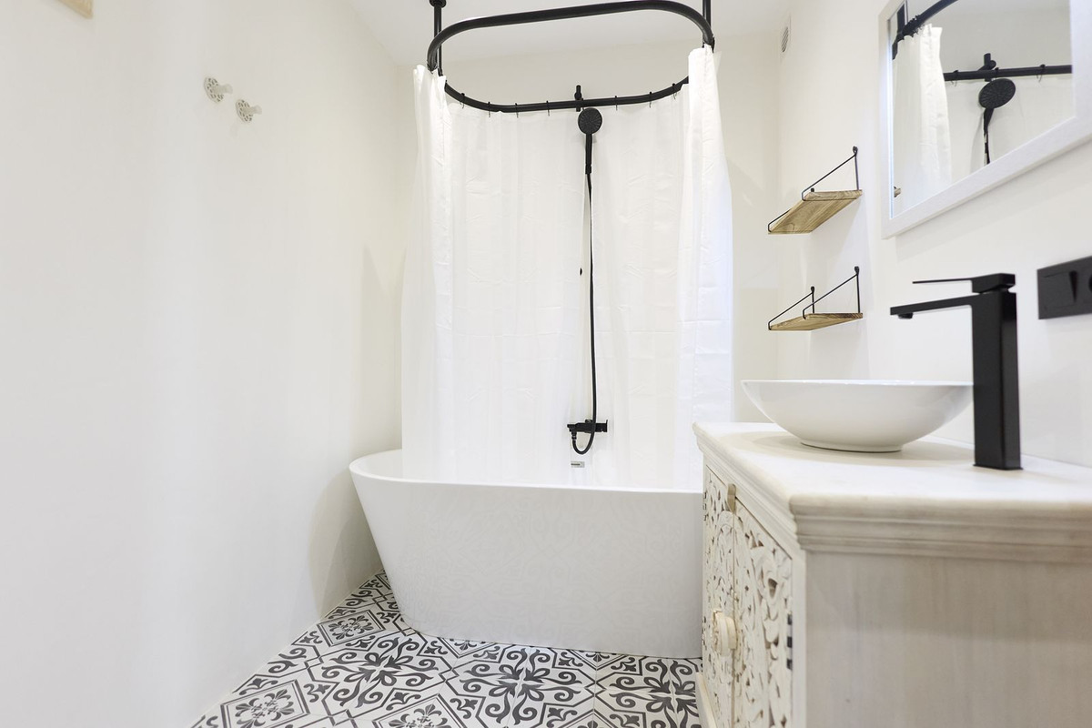 2af20327332b8a2687578602266b961d - 22