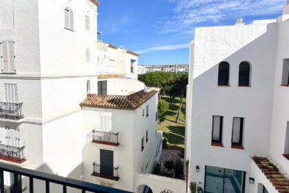 2af20327332b8a2687578602266b961d - 34