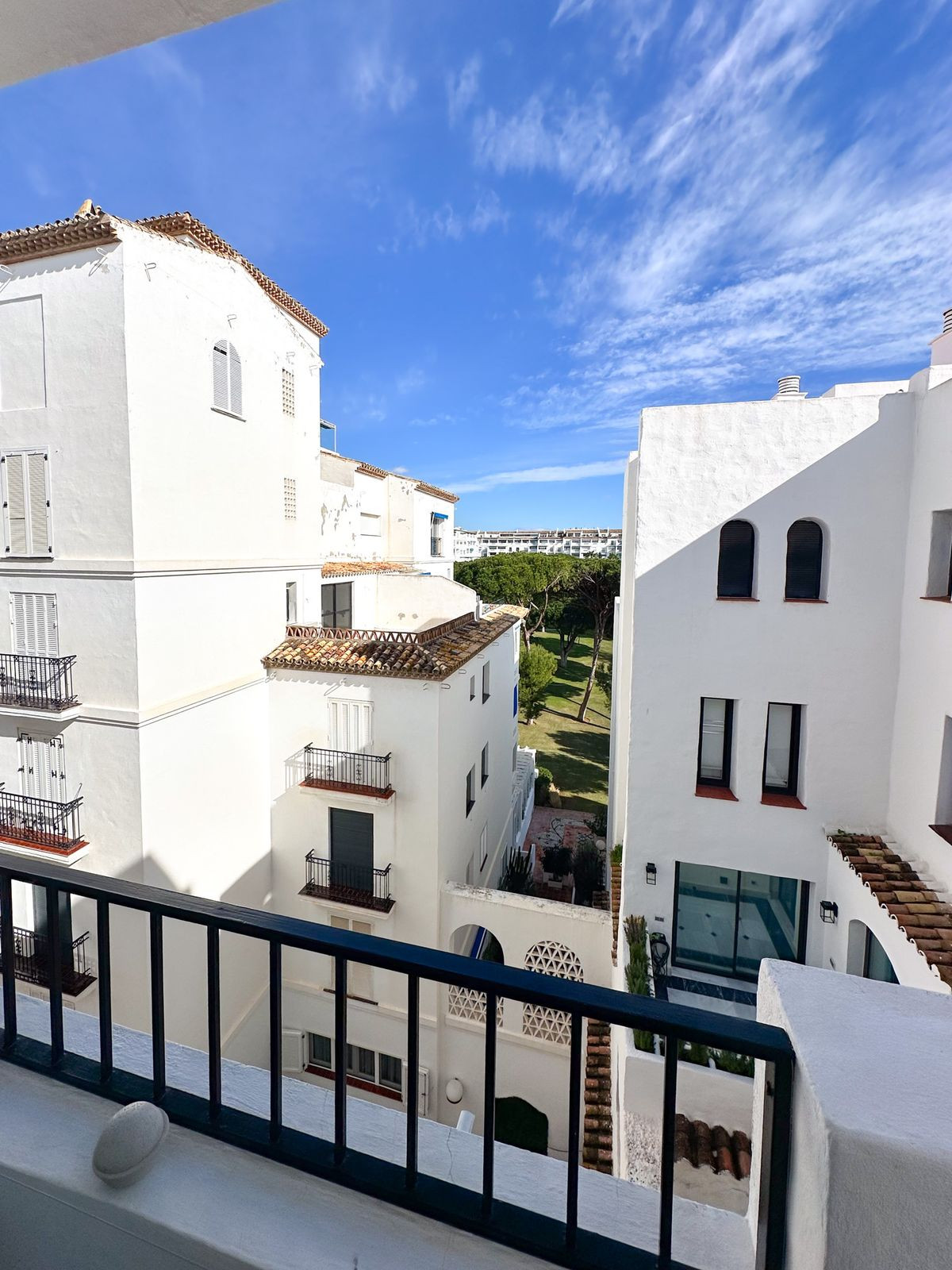 2af20327332b8a2687578602266b961d - 34