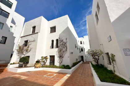 2af20327332b8a2687578602266b961d - 37