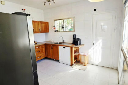 2b1de54301eebbdfad750d8dd0884b36 - 14