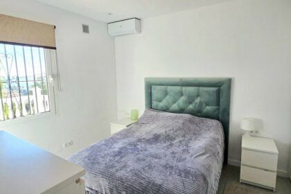 2b1de54301eebbdfad750d8dd0884b36 - 19