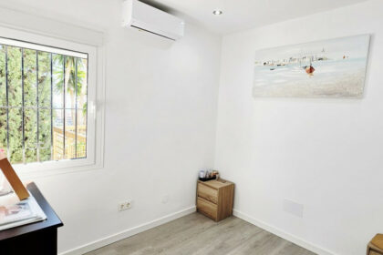 2b1de54301eebbdfad750d8dd0884b36 - 25