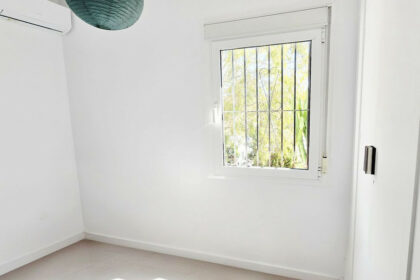 2b1de54301eebbdfad750d8dd0884b36 - 26