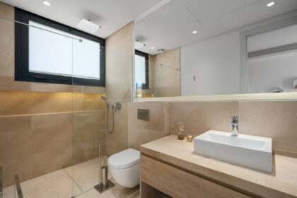 2bcb4f869f8c06ab28c47710d7fffab5 - 19