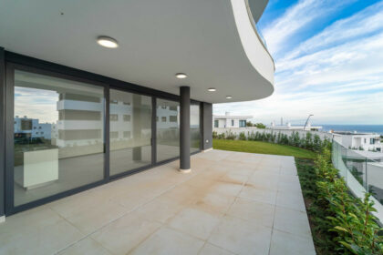 2c72fb6a6e0dc578565d7599cf94a8e5 - 16