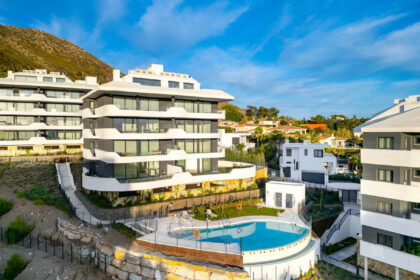 2c72fb6a6e0dc578565d7599cf94a8e5 - 2