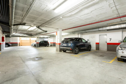 2e918c936aef4bfa9d9527f6292571b7 - 27