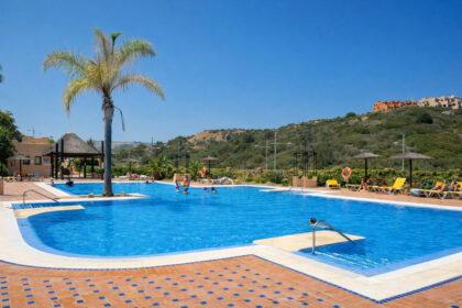 2e918c936aef4bfa9d9527f6292571b7 - 37